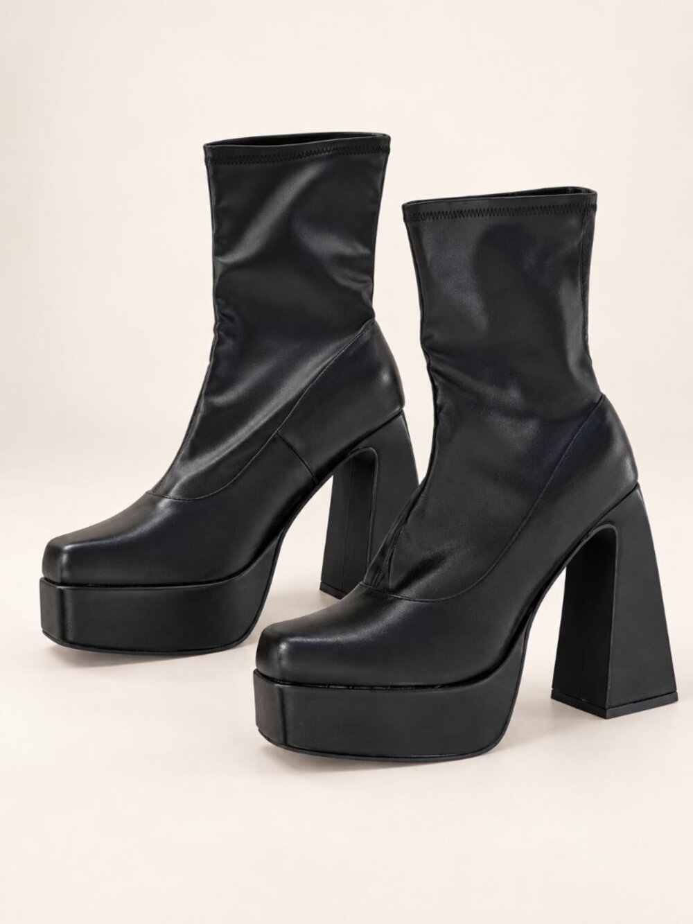 Chase and Chloe Boots Platform Black Faux Leather Retro Ankle Booties Size 9